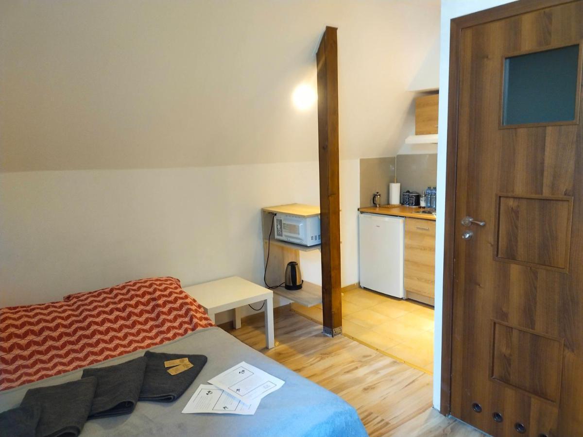 Furhouse Apartment