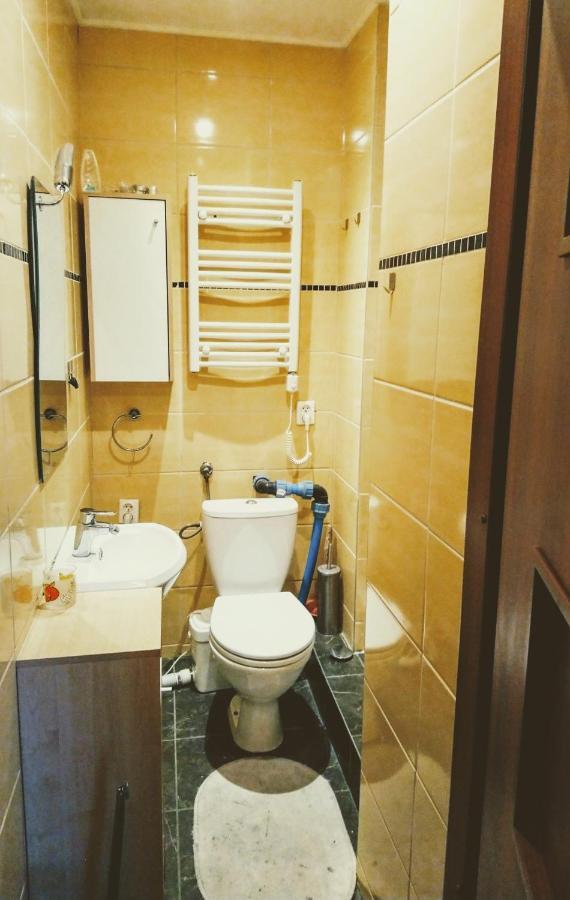Furhouse Apartment